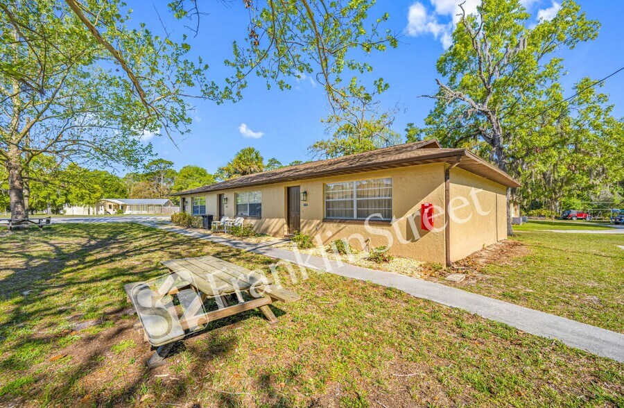 More Photos Of 4111 Alabama, Homosassa Apartments For Sale