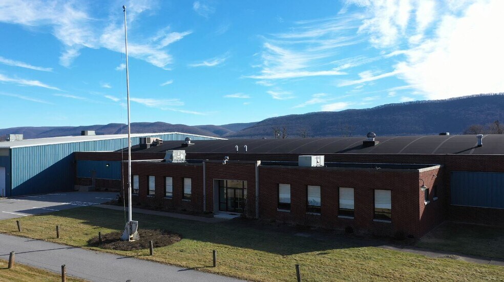 More Photos Of 2925 W 4th St, Williamsport Manufacturing For Lease