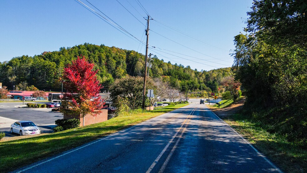 More Photos Of 1556 US 441S, Franklin Land For Sale