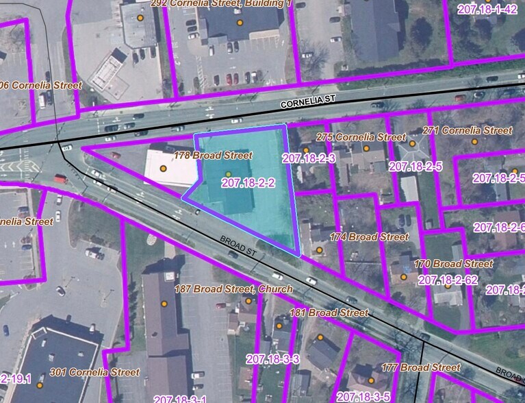 More Photos Of 289 Cornelia St, Plattsburgh Freestanding For Sale