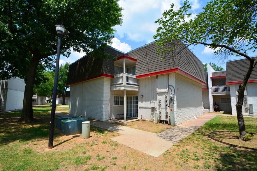 More Photos Of 3218 S 93rd East Ave, Tulsa Apartments For Sale