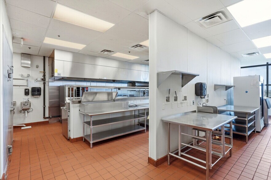 More Photos Of 300 S Duval St, Tallahassee Apartments For Sale