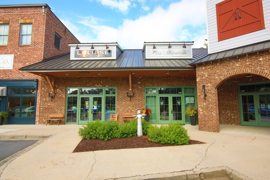 More Photos Of 408 Atlanta St, Roswell Unknown For Lease