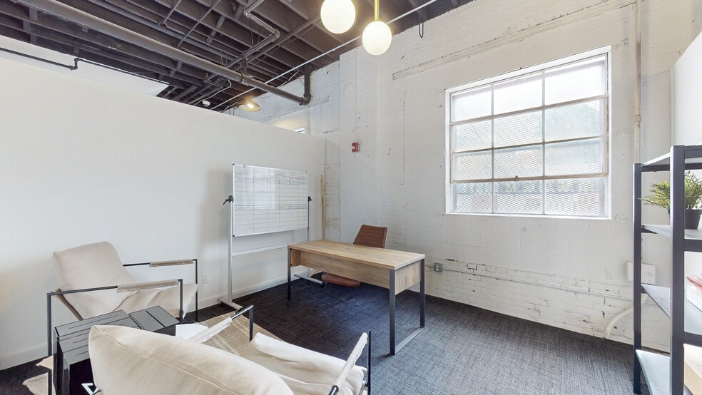 More Photos Of 2111 Center St, Cleveland Freestanding For Lease