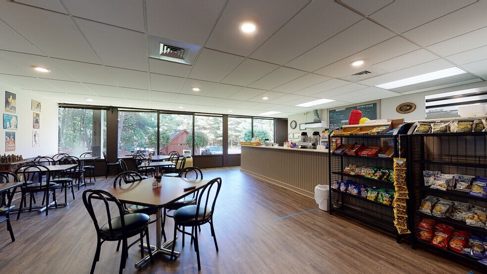 More Photos Of 10-40 Tower Ln, Avon Unknown For Lease