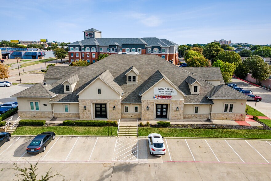 More Photos Of 920 E Highway 67, Duncanville Medical For Sale
