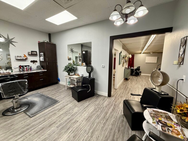 More Photos Of 219 Main St, Chadron Storefront For Sale