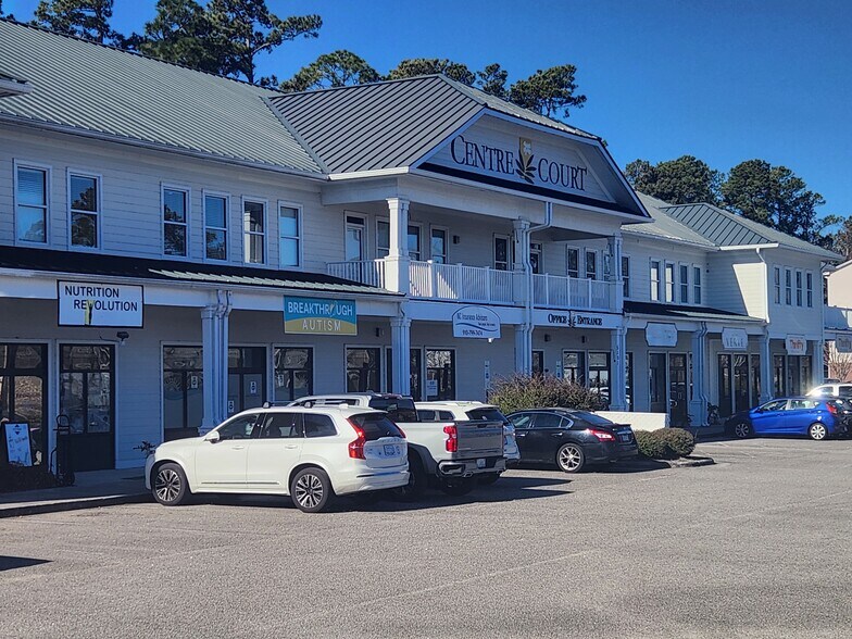 More Photos Of 5101 Dunlea Ct, Wilmington Storefront Retail Office For Lease