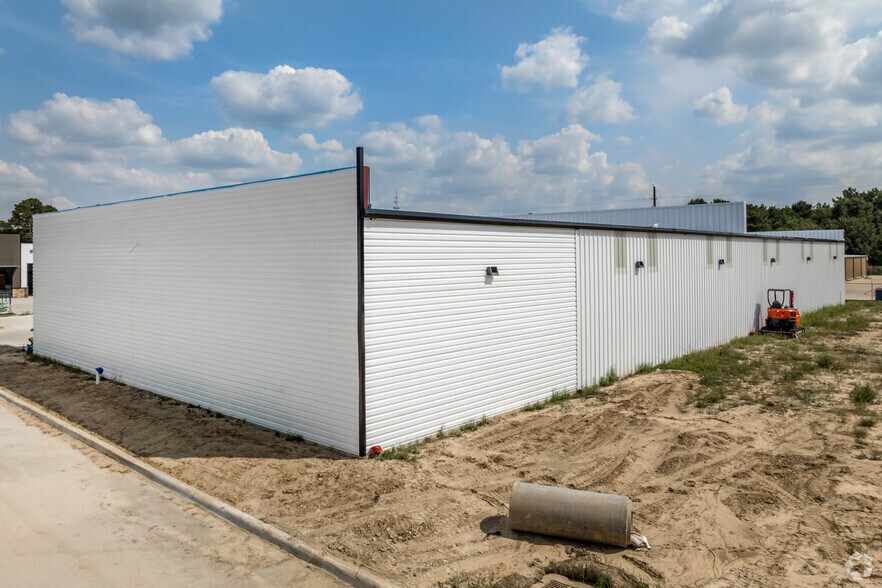 More Photos Of 18011 Cypress Rose Hill Rd, Cypress Unknown For Lease