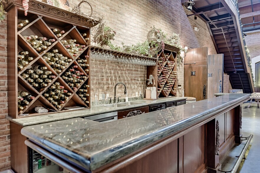 More Photos Of 2000 Champagne Blvd, Grapevine Specialty For Sale