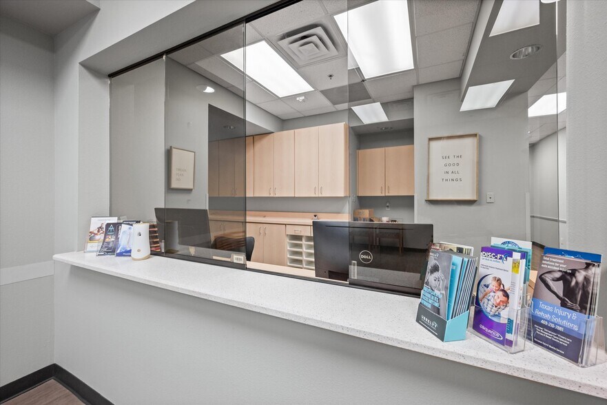 More Photos Of 2698 N Galloway Ave, Mesquite Medical For Sale