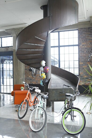 More Photos Of 580 N 4th St, Columbus Loft Creative Space For Lease