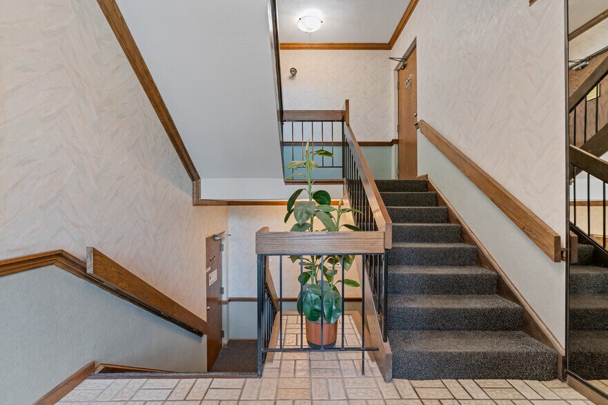 More Photos Of 600 McKnight Park Dr, Pittsburgh Office For Lease