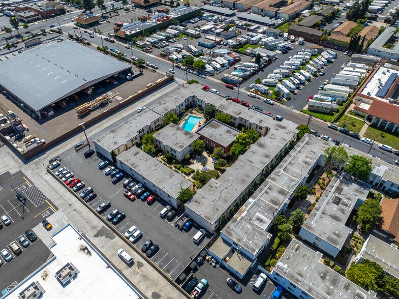 More Photos Of 229 Shady ln, El Cajon Multifamily For Sale