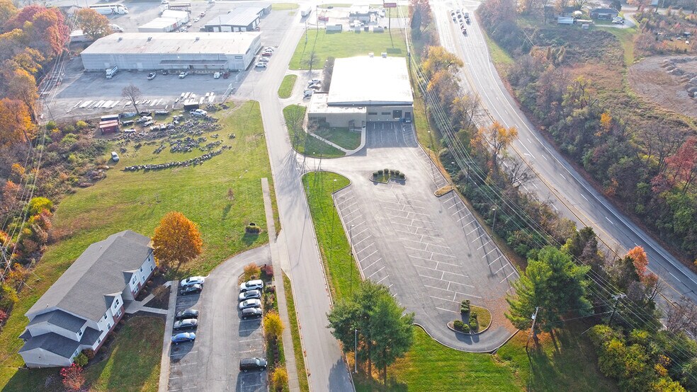 More Photos Of 102 Bypass Plaza Dr, Frankfort Warehouse For Sale