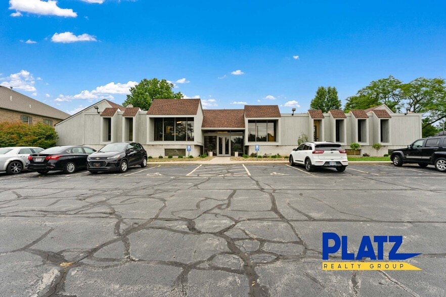 More Photos Of 860 Boardman Canfield Rd, Youngstown Office For Sale