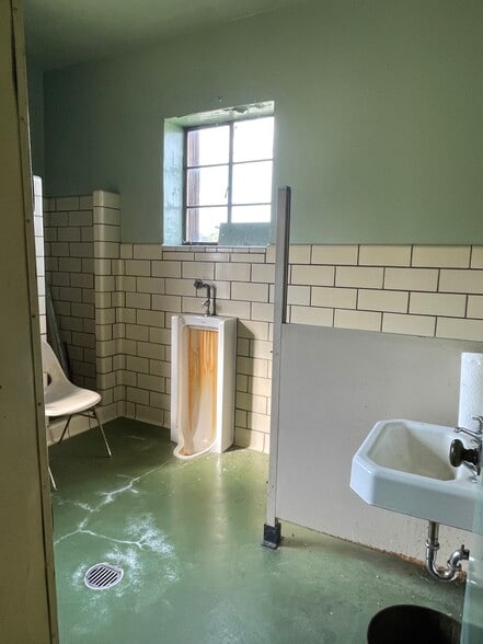 More Photos Of 12347 James Madison Hwy, Orange Flex For Sale