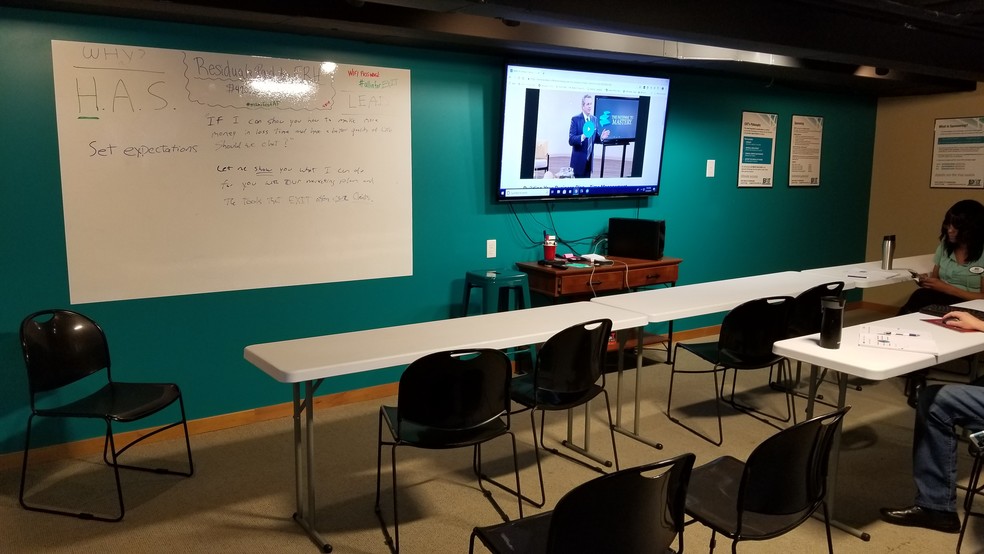 More Photos Of 6027 W Vliet St, Milwaukee Storefront Retail Office For Sale