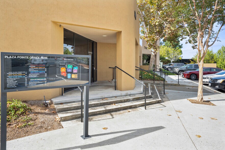 More Photos Of 23117 Plaza Pointe Dr, Laguna Hills Office For Sale