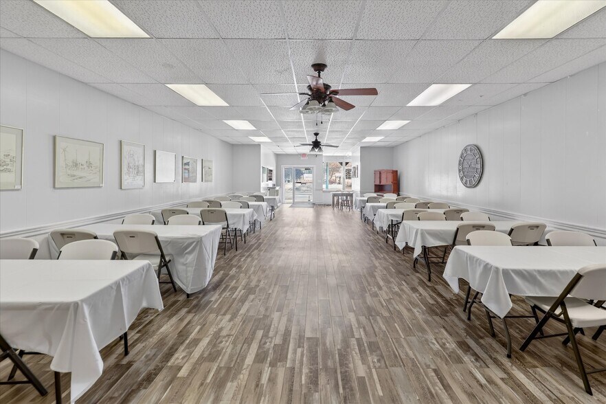 More Photos Of 135 E Main St, Woodville Storefront Retail Residential For Sale