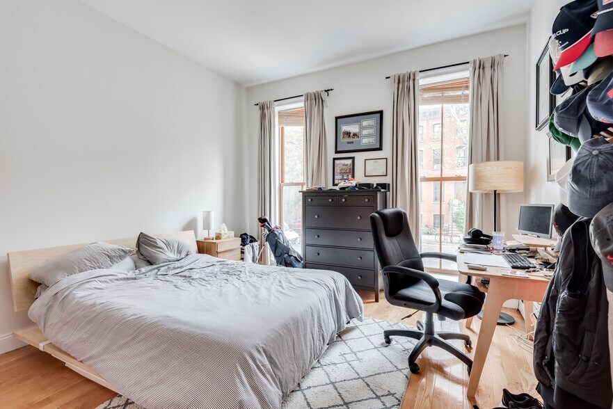 More Photos Of 434 Clermont Ave, Brooklyn Apartments For Sale