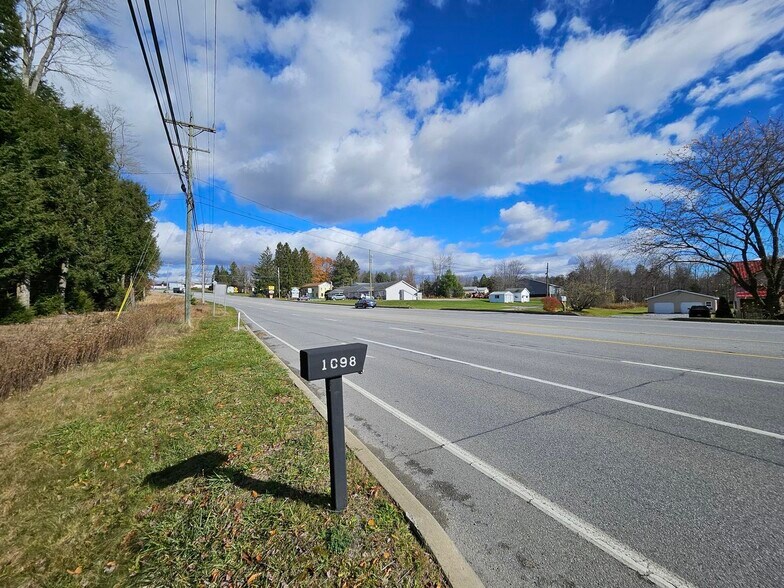 More Photos Of 1098 Million Dollar Hwy, Saint Marys Land For Sale