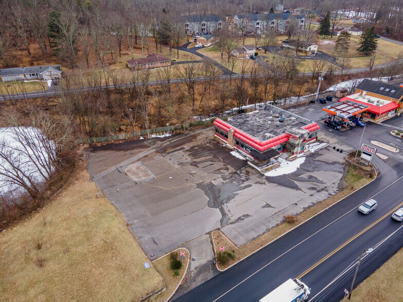 More Photos Of 5000 Milford Rd, East Stroudsburg Freestanding For Sale