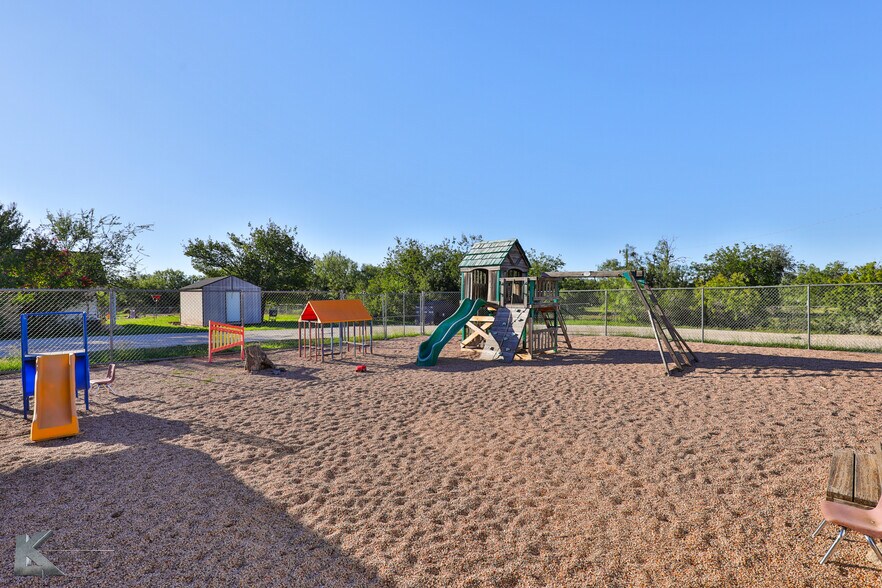 More Photos Of 6000 Buffalo Gap Rd, Abilene Daycare Center For Sale