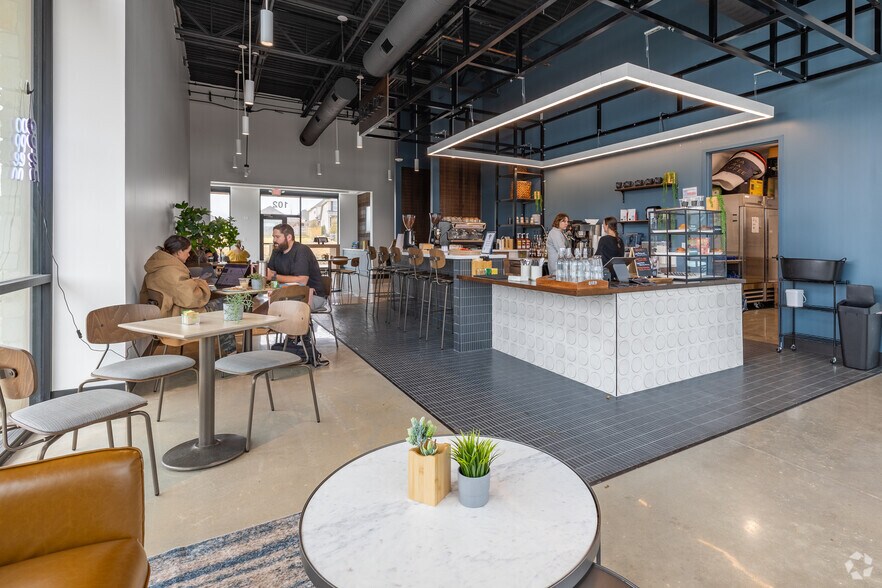 More Photos Of Oak Run Pkwy & Geneva St, New Braunfels Unknown For Lease