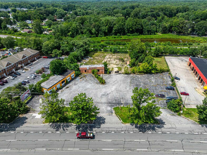 More Photos Of , Waldorf Unknown For Sale