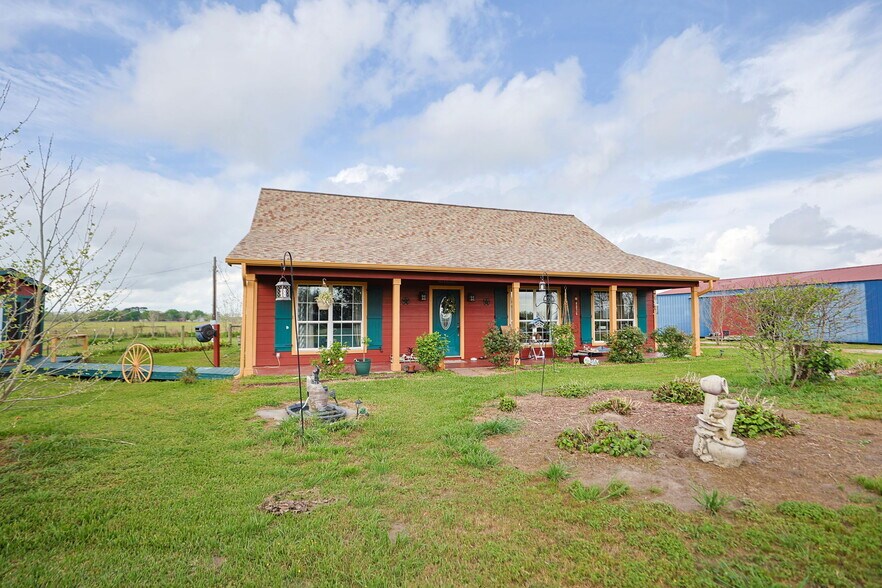 More Photos Of 10191 Bonner Rd, Pattison Specialty For Sale