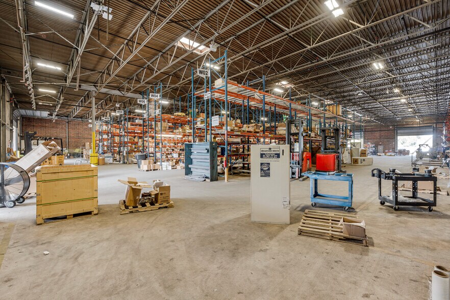 More Photos Of 889 Mabry St, Tallahassee Warehouse For Sale