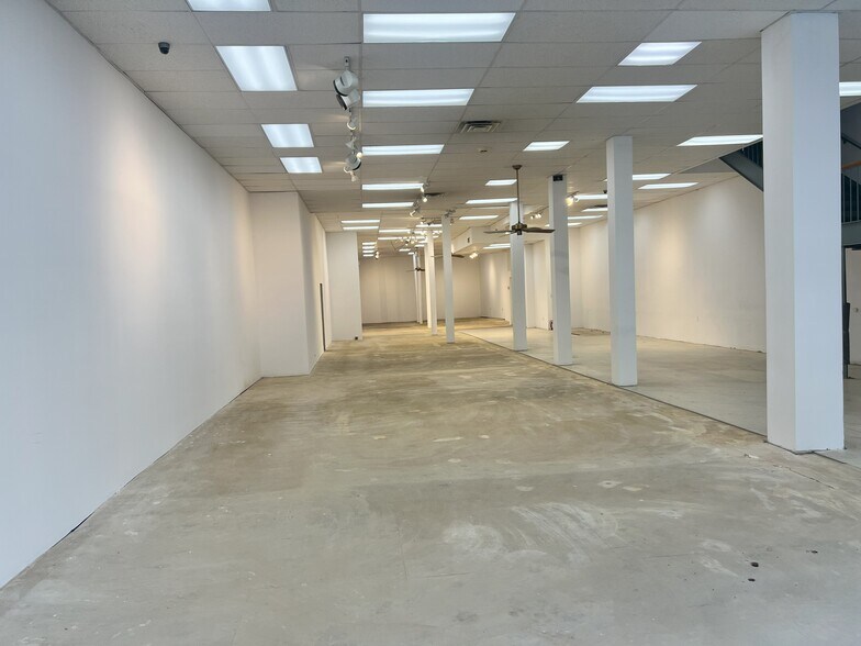 More Photos Of 541 Main St, New Rochelle Office For Lease