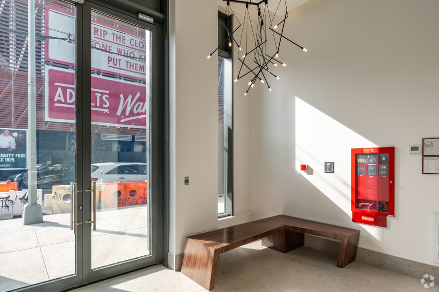 More Photos Of 105 N 13th St, Brooklyn Office For Lease