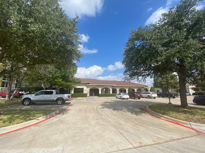 Primary Photo Of 13647 Montfort Dr, Dallas Office For Lease