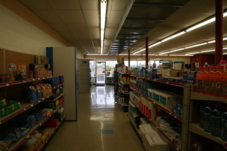 More Photos Of 1 N Clark St, Park City Convenience Store For Sale