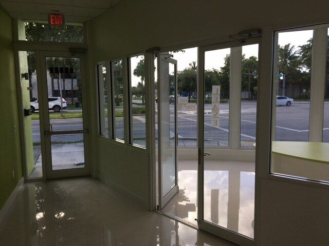More Photos Of 17100 NE 19th Ave, North Miami Beach Medical For Sale