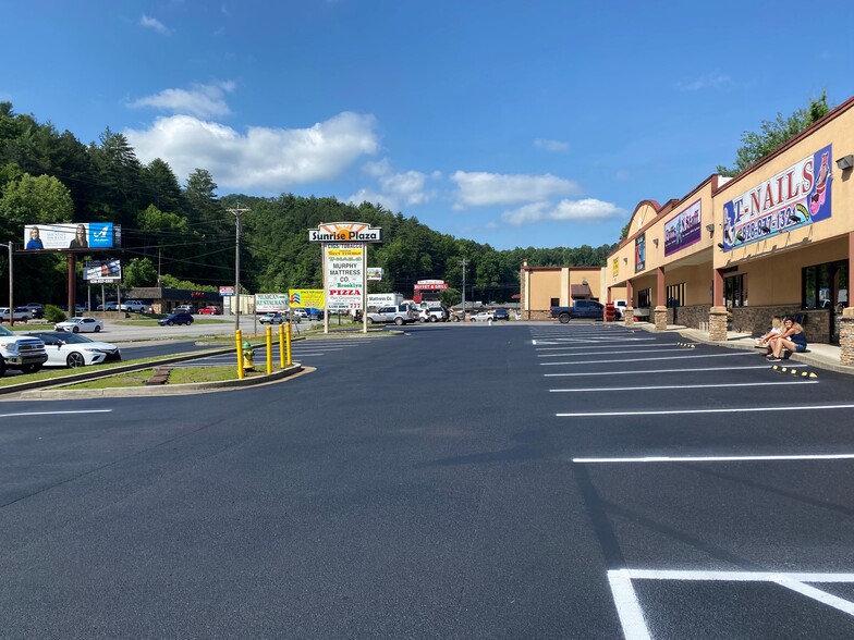 Primary Photo Of 1142 W US Highway 64, Murphy Storefront For Lease