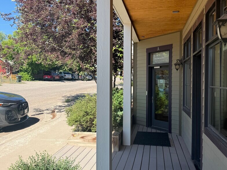 More Photos Of 195 S Lena St, Ridgway Medical For Sale