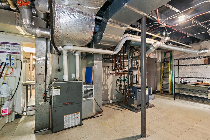 More Photos Of 124 S 2nd St, Geneva General Retail For Sale