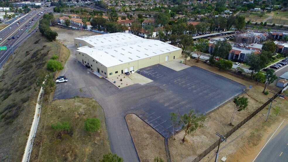 More Photos Of 520 E Carmel St, San Marcos Warehouse For Sale