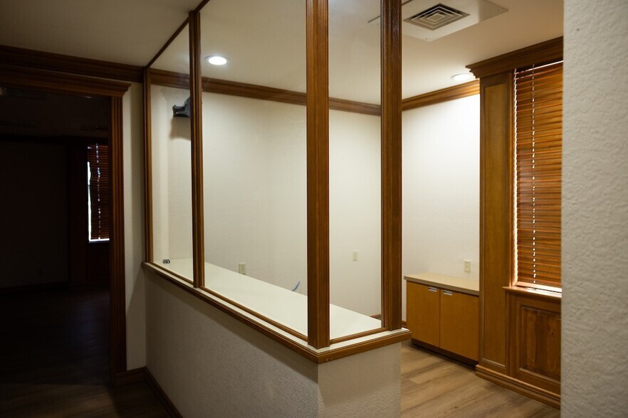 More Photos Of 10225 W Thunderbird Blvd, Sun City Medical For Lease