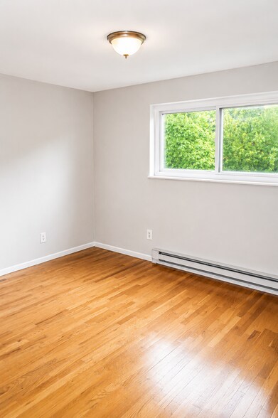 More Photos Of 650-660 Straight St, Cincinnati Apartments For Sale
