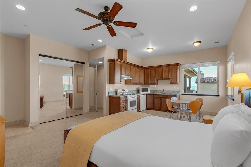 More Photos Of 1990 46, Shandon Land For Sale