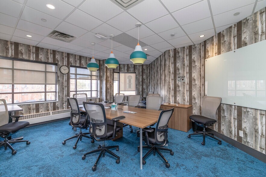 More Photos Of 600-660 W Saint Germain St, Saint Cloud Freestanding For Sale