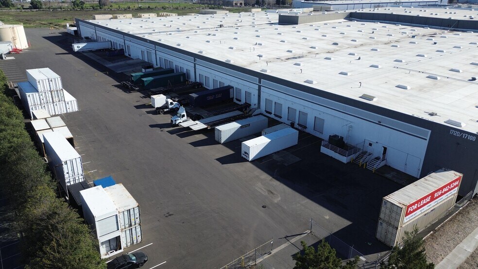 More Photos Of 17100 S Harlan Rd, Lathrop Manufacturing For Lease