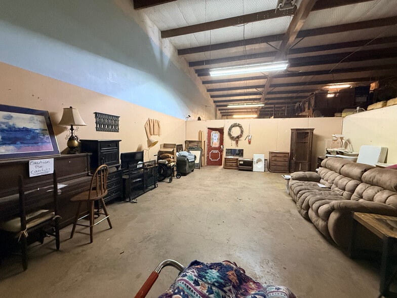 More Photos Of 700-702 E Cherokee St, Jacksonville Flex For Sale