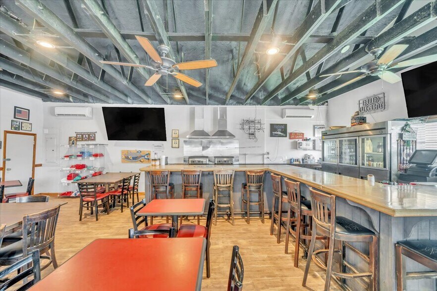 More Photos Of 3077 Lamar Rd, Cobb Restaurant For Sale