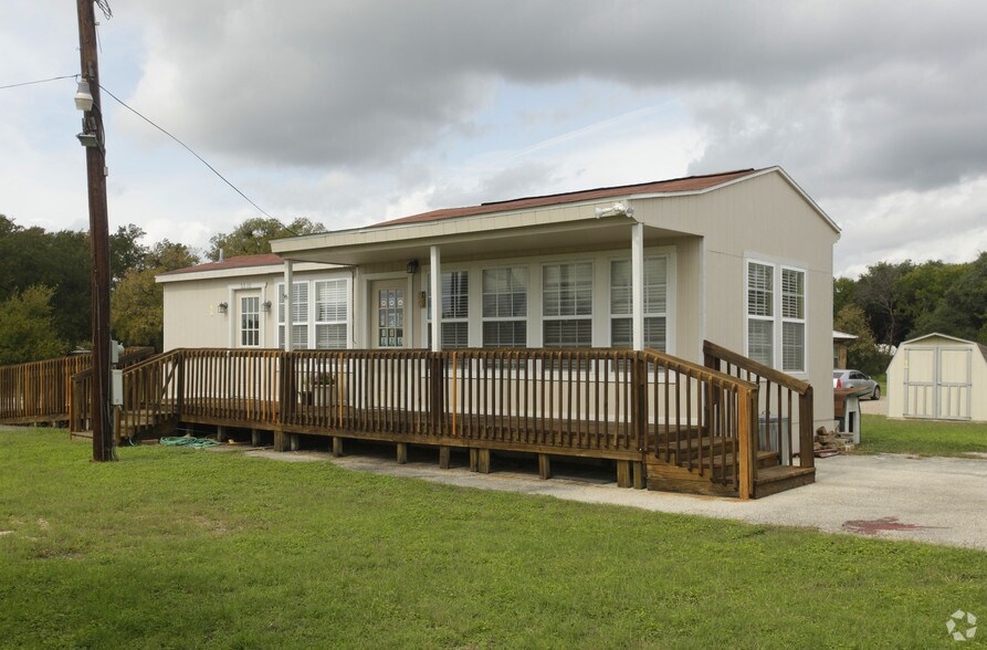 Primary Photo Of 5510 W Us-290, Austin Freestanding For Sale