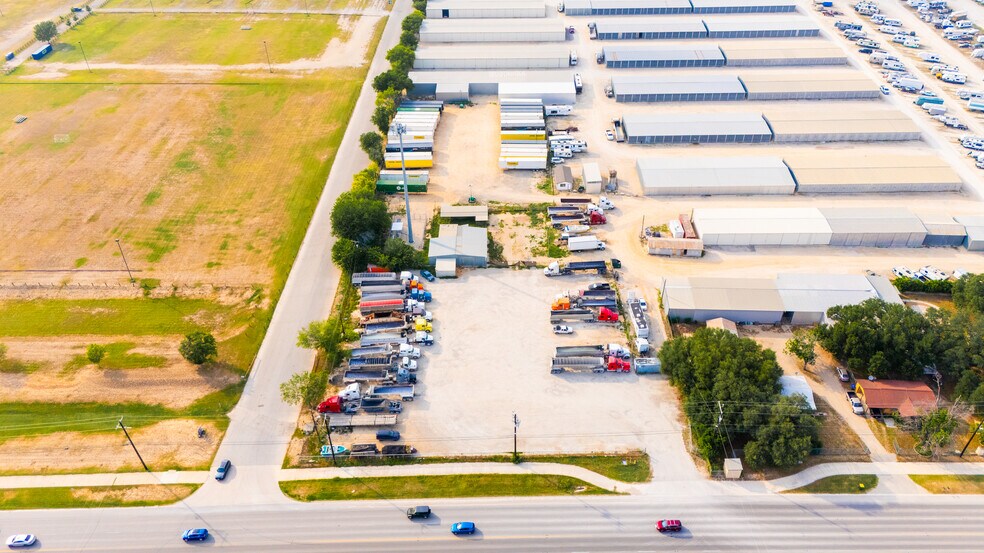 More Photos Of 16887 Lookout Rd, Selma Land For Lease